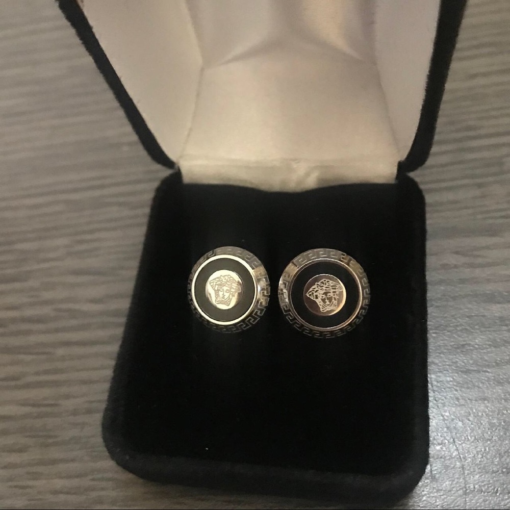 Stainless steel silver earrings